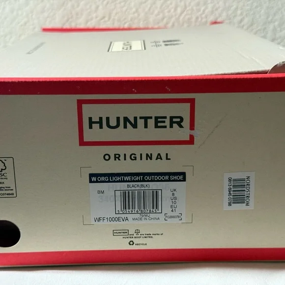 Hunter’s Lightweight Outdoor Shoes - Picture 9 of 9